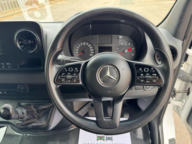 2021 Mercedes-Benz Sprinter 315 L2 H2 RWD Progressive Van  EURO 6 (KO21DXA) Image 22