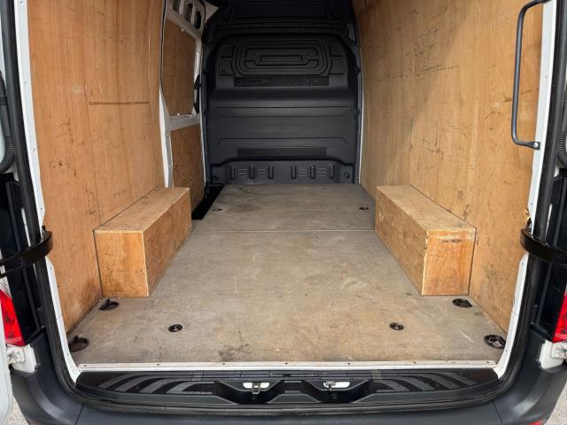 2021 Mercedes-Benz Sprinter 315 L2 H2 RWD Progressive Van  EURO 6 (KO21DXA) Image 50