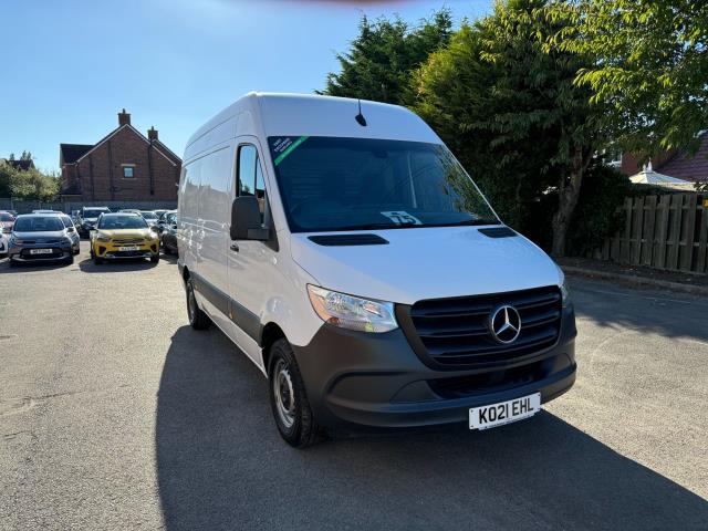 2021 Mercedes-Benz Sprinter 315 RWD H2 Progressive Van (KO21EHL) Image 2