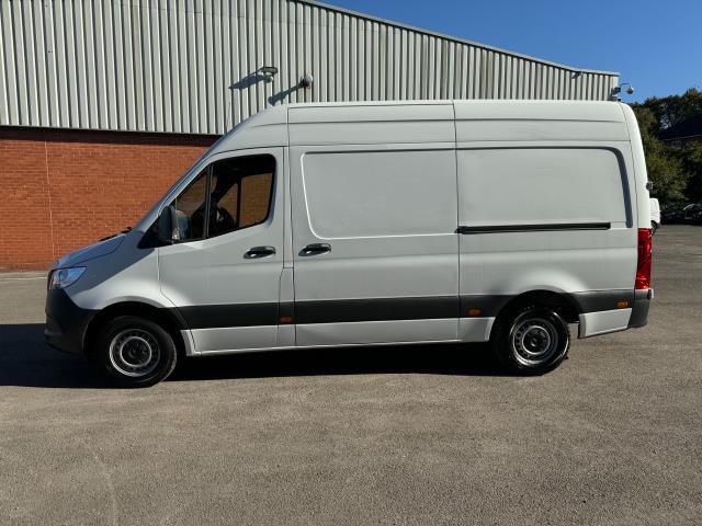 2021 Mercedes-Benz Sprinter 315 RWD H2 Progressive Van (KO21EHL) Image 6