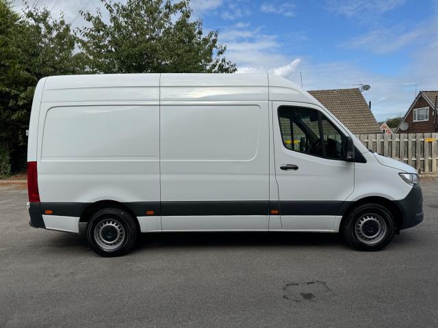 2021 Mercedes-Benz Sprinter 315CDI L2 H2 150PS PROGRESSIVE EURO 6 (KO21EKK) Image 10