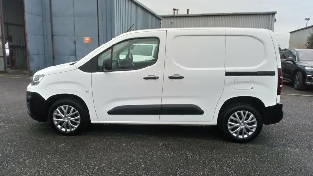 2020 Citroen Berlingo 1.5 Bluehdi 1000Kg Enterprise 100Ps (KO69XUZ) Image 4