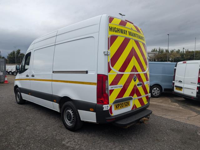 2020 Mercedes-Benz Sprinter 3.5T H2 Van (KP20SZK) Image 9