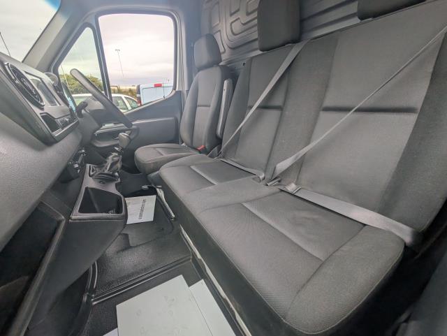 2020 Mercedes-Benz Sprinter 3.5T H2 Van (KP20SZK) Image 16