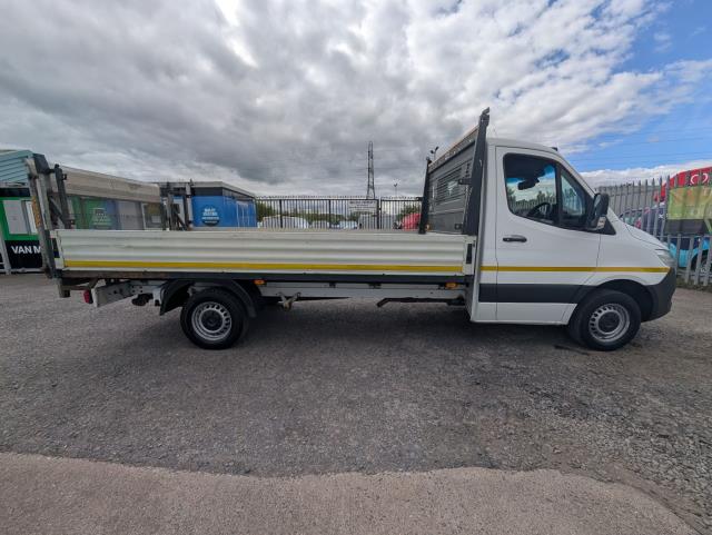 2021 Mercedes-Benz Sprinter 3.5T Progressive DROPSIDE - 1 Owner | Work Ready | 4.9★ Rated on Trust Pilot (KP21DFX) Image 12