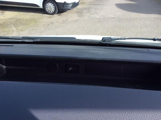 2022 Mercedes-Benz Sprinter 315 CDI L2 Progressive (S/Cab) (Tipper)  (KP22MMX) Image 26