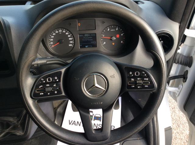 2022 Mercedes-Benz Sprinter 315 CDI L2 Progressive (S/Cab) (Tipper)  (KP22MMX) Image 22