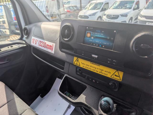 2022 Mercedes-Benz Sprinter 3.5T Hd LUTON CURTAINSIDE - Rare Curtain Side | Clean Example | Ready for Work (KP22OWO) Image 17