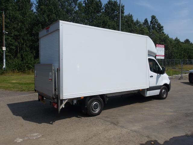 2022 Mercedes-Benz Sprinter 315 CDi L3 Progressive Luton With Tail Lift  (KP22WVG) Image 8