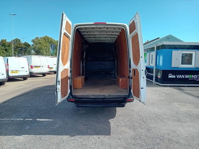 2019 Mercedes-Benz Sprinter 3.5T H2 Van (KP69YRK) Image 12