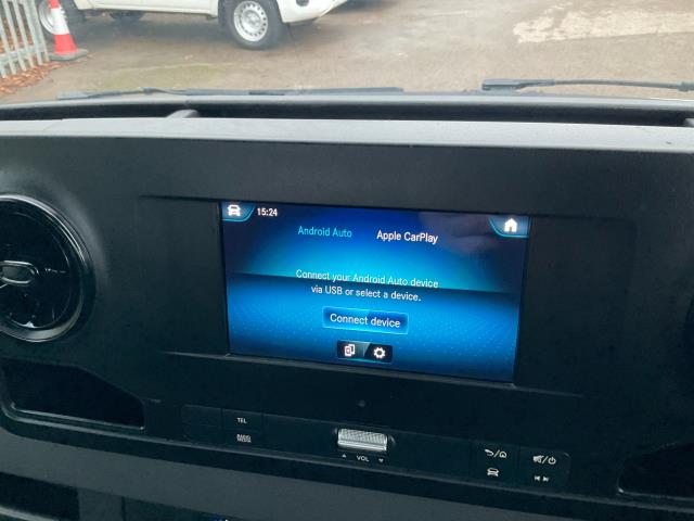 2021 Mercedes-Benz Sprinter 315 CDI L2 Progressive (S/Cab Tipper) (KP71GOJ) Image 26