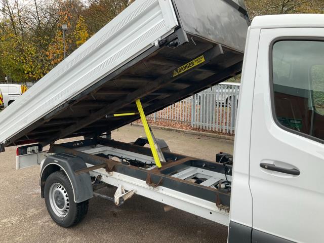 2021 Mercedes-Benz Sprinter 315 CDI L2 Progressive (S/Cab Tipper) (KP71GOJ) Image 18