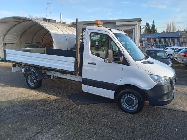 2021 Mercedes-Benz Sprinter 3.5T Progressive Tipper (KP71LVM) Image 8
