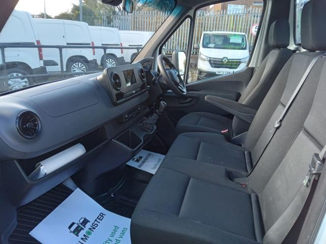 2021 Mercedes-Benz Sprinter 3.5T Progressive Tipper (KP71LVM) Image 15