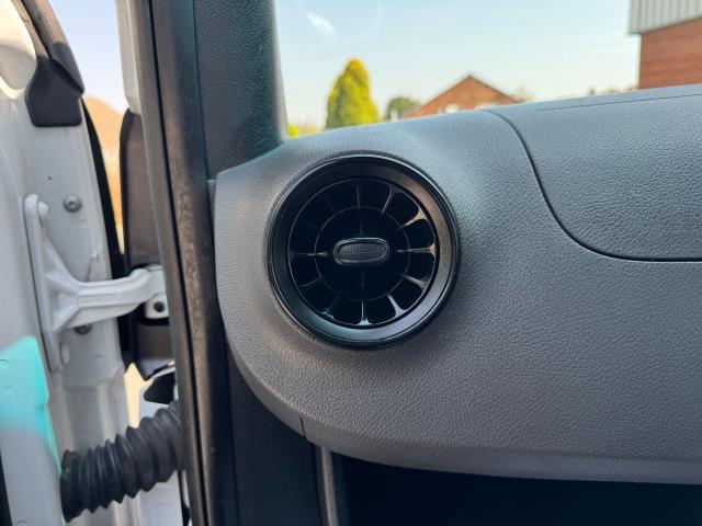 2021 Mercedes-Benz Sprinter 315 S/Cab Caged Tipper (KP71LWS) Image 43