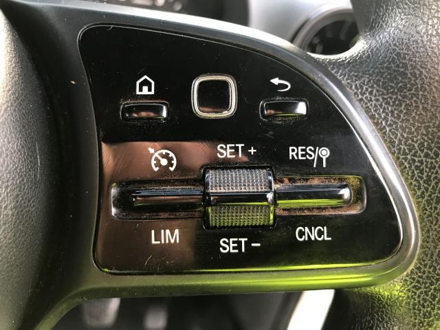 2021 Mercedes-Benz Sprinter 315CDI 14FT DROPSIDE 150PS EURO 6  TAIL LIFT (KP71MHZ) Image 36