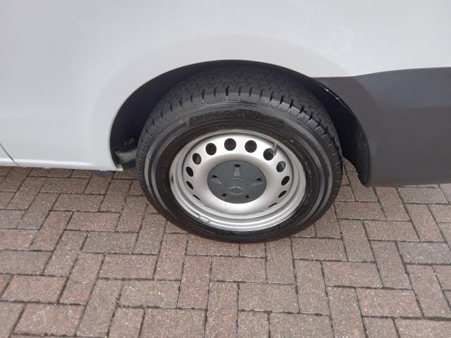 2021 Mercedes-Benz Vito 116Cdi Progressive Van 9G-Tronic (KP71MTK) Image 12