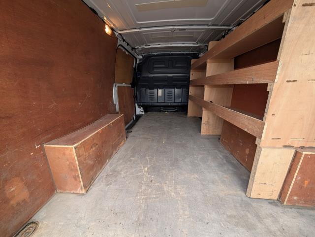 2021 Mercedes-Benz Vito 116Cdi Progressive Van 9G-Tronic (KP71MVE) Image 12