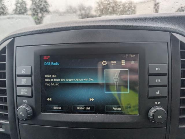 2021 Mercedes-Benz Vito 116Cdi Progressive Van 9G-Tronic (KP71MVE) Image 23