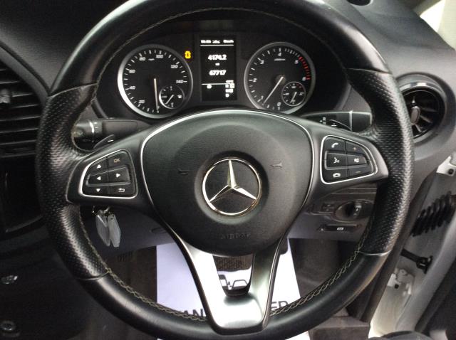 2021 Mercedes-Benz Vito 116Cdi Progressive Van 9G-Tronic (KP71VUJ) Image 20