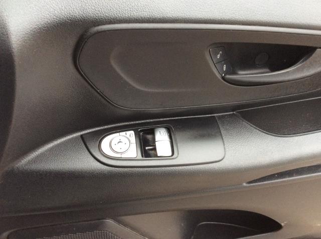 2021 Mercedes-Benz Vito 116Cdi Progressive Van 9G-Tronic (KP71VUJ) Image 38