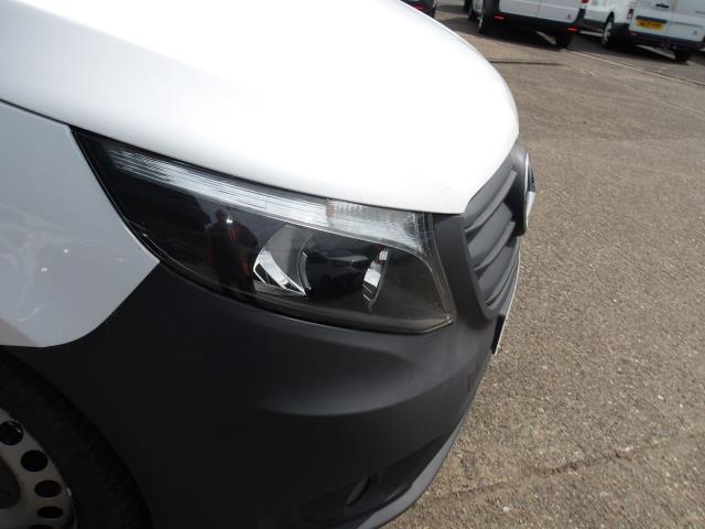 2021 Mercedes-Benz Vito 116Cdi Progressive Van 9G-Tronic (KP71WFC) Image 11