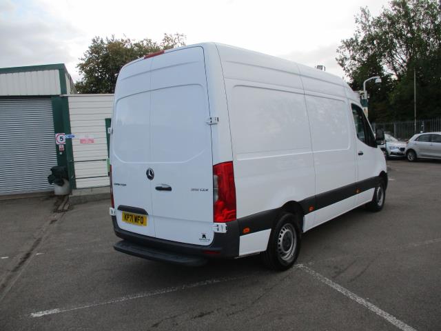 2021 Mercedes-Benz Sprinter 315CDI L2H2 RWD PROGRESSIVE (KP71WFO) Image 4