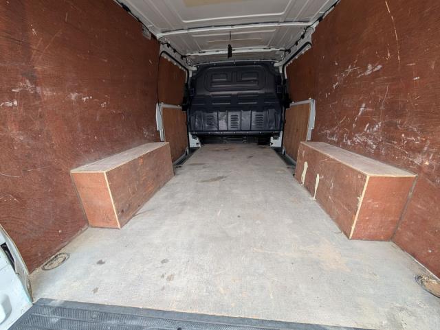 2021 Mercedes-Benz Vito 116Cdi Progressive Van 9G-Tronic - Reverse Camera | Safer Driving | 4.9★ Rated on Trust Pilot (KP71XZR) Image 12