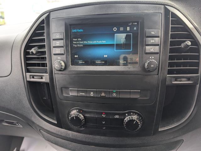 2021 Mercedes-Benz Vito 116Cdi Progressive Van 9G-Tronic - Reverse Camera | Safer Driving | 4.9★ Rated on Trust Pilot (KP71XZR) Image 26