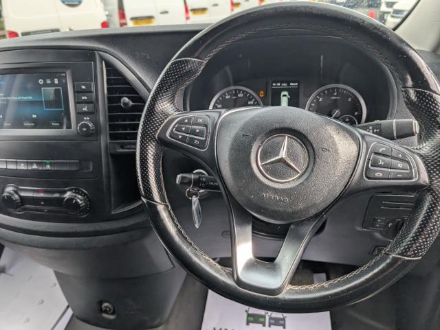 2021 Mercedes-Benz Vito 116Cdi Progressive Van 9G-Tronic - Reverse Camera | Safer Driving | 4.9★ Rated on Trust Pilot (KP71XZR) Image 25