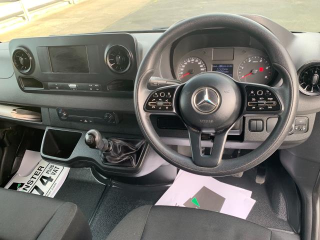 2019 Mercedes-Benz Sprinter 314CDI L3 LUTON DIESEL RWD (TAIL-LIFT) (KR19BYJ) Thumbnail 13