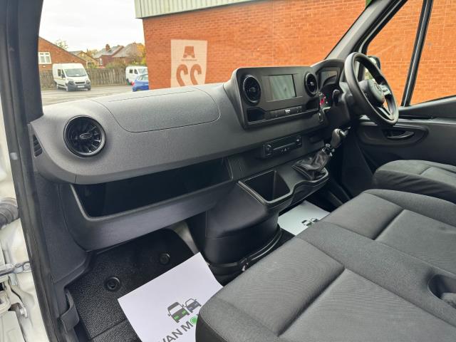 2021 Mercedes-Benz Sprinter 3.5T L3 H2 315 CDI Progressive Van (KR21MJF) Image 35