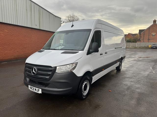 2021 Mercedes-Benz Sprinter 3.5T L3 H2 315 CDI Progressive Van (KR21MJF) Image 4