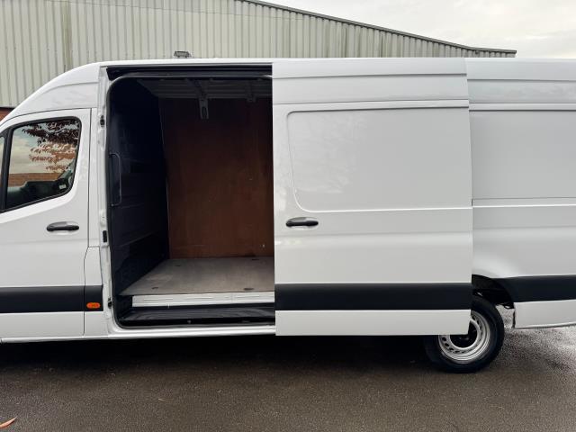 2021 Mercedes-Benz Sprinter 3.5T L3 H2 315 CDI Progressive Van (KR21MJF) Image 45