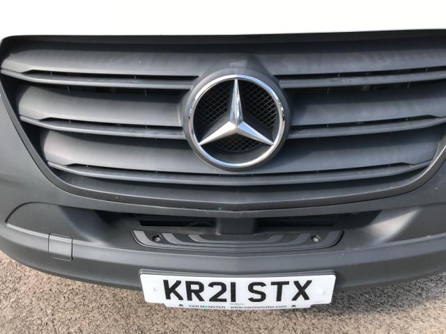 2021 Mercedes-Benz Sprinter 315CDI L2 H2 150PS PROGRESSIVE EURO 6 (KR21STX) Image 39