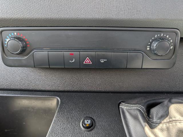 2022 Mercedes-Benz Sprinter 3.5T Progressive DROPSIDE- 1 Owner | Full Service History  (KR22GWF) Image 19