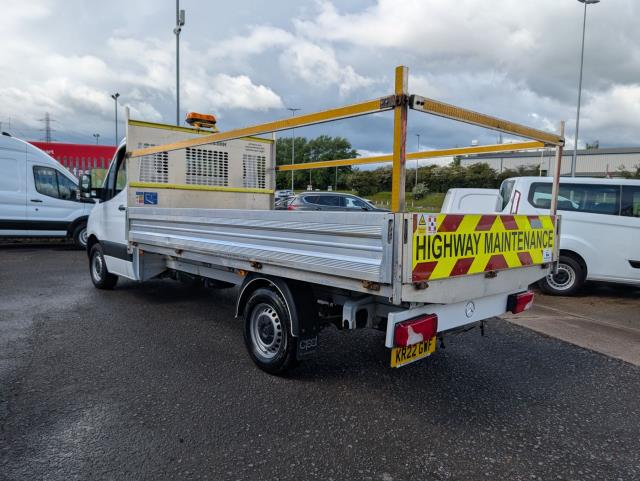 2022 Mercedes-Benz Sprinter 3.5T Progressive DROPSIDE- 1 Owner | Full Service History  (KR22GWF) Image 5
