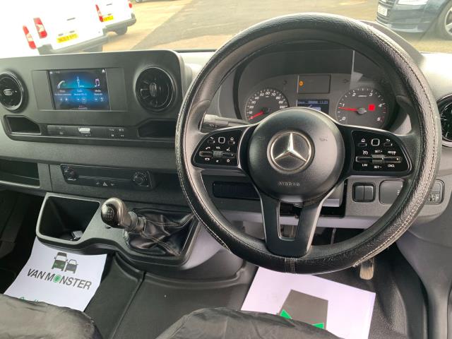 2019 Mercedes-Benz Sprinter 3.5T L2 H2 Van (KR69AVN) Image 15