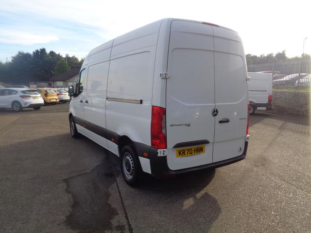 2020 Mercedes-Benz Sprinter 3.5T H2 Progressive Van (KR70HNM) Image 7