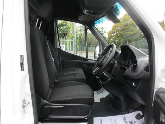 2020 Mercedes-Benz Sprinter 3.5T H2 Progressive Van (KR70KFC) Image 12