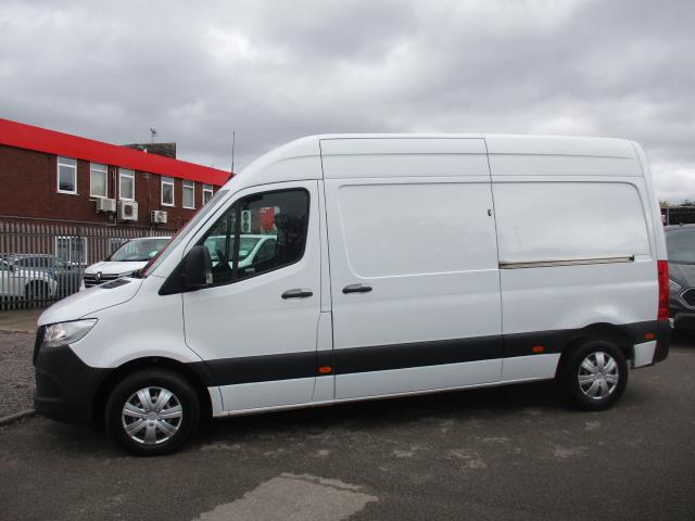2020 Mercedes-Benz Sprinter 3.5T H2 Progressive Van (KR70KFC) Image 8