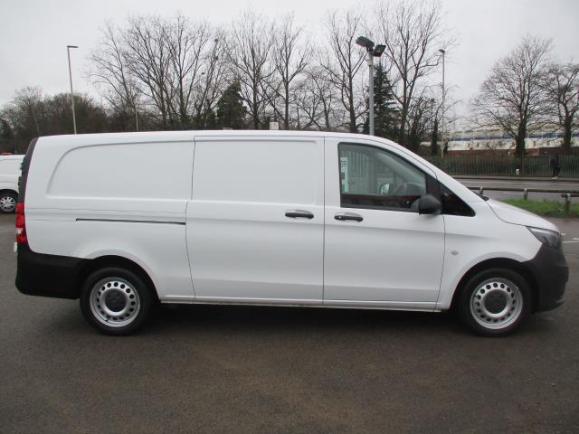 2021 Mercedes-Benz Vito 116Cdi Progressive Van 9G-Tronic (KR71HWM) Image 3