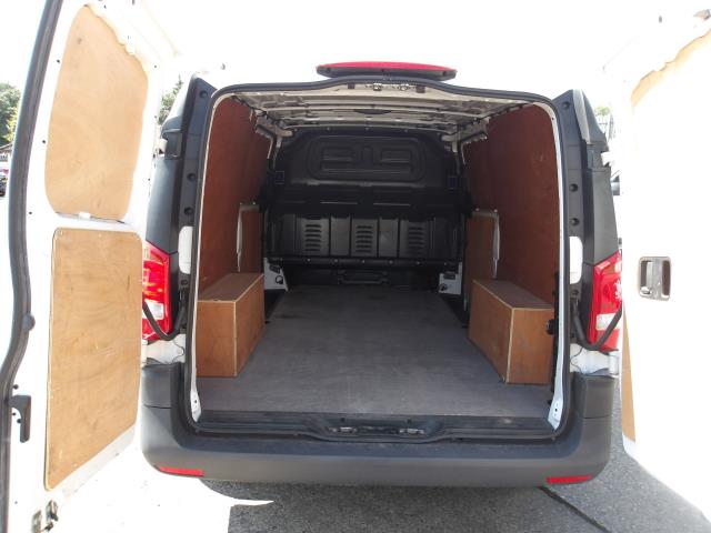 2021 Mercedes-Benz Vito 116Cdi Progressive Van 9G-Tronic (KR71HXP) Image 18