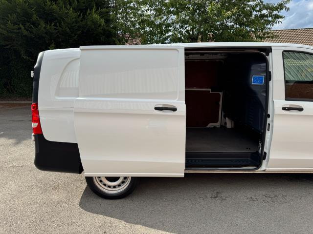 2021 Mercedes-Benz Vito L3 116Cdi Progressive Van 9G-Tronic (KR71HYU) Image 51