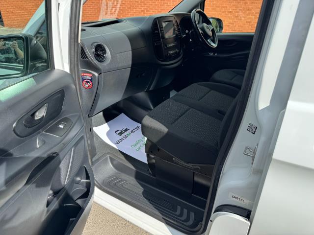 2021 Mercedes-Benz Vito L3 116Cdi Progressive Van 9G-Tronic (KR71HYU) Image 35
