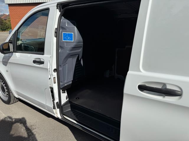 2021 Mercedes-Benz Vito L3 116Cdi Progressive Van 9G-Tronic (KR71HYU) Image 46