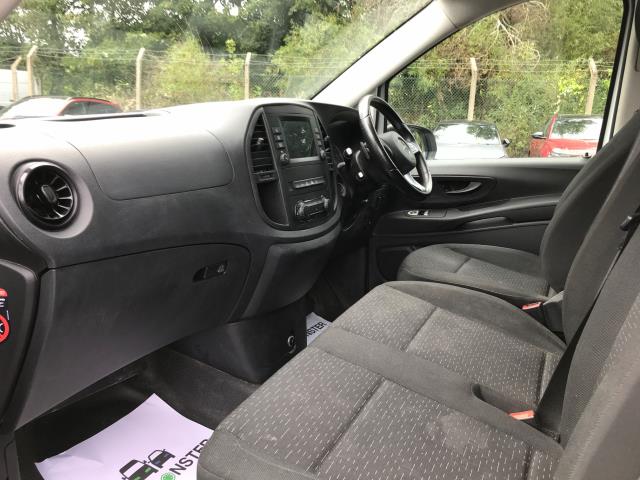 2021 Mercedes-Benz Vito 116Cdi Progressive Van 9G-Tronic (KR71OHG) Image 15