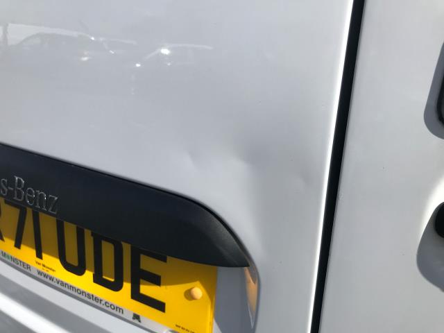 2021 Mercedes-Benz Vito 116CDI L3  PROGRESSIVE 160PS AUTO EURO 6 (KR71UDE) Image 28