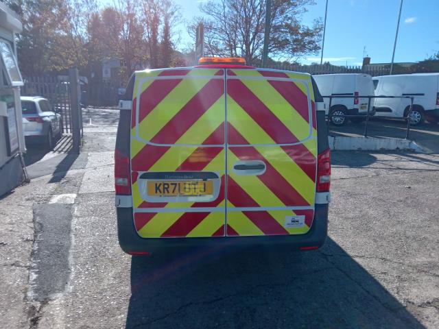 2021 Mercedes-Benz Vito 116Cdi Progressive Van 9G-Tronic (KR71UTJ) Image 7