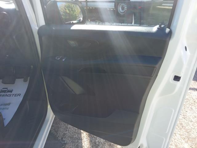 2021 Mercedes-Benz Vito 116Cdi Progressive Van 9G-Tronic (KR71UTJ) Image 24